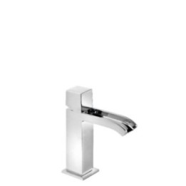 Bateria umywalkowa TRES CUADRO-TRES z korkiem chrom 00611002D
