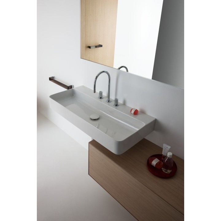 Umywalka Laufen Val 750x420 mm szlifowana z otw. biała LCC H8162854001041