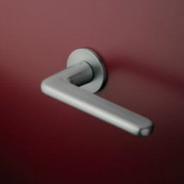 Klamka ENGER APRILE LIRA ROZETA R SUPER SLIM 5MM chrom satynowy ASLIRAR5SSC