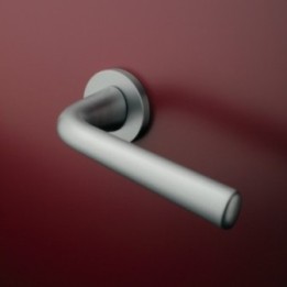 Klamka ENGER APRILE TULIPA ROZETA R SLIM 7MM chrom satynowy ASTULIPAR7SSC