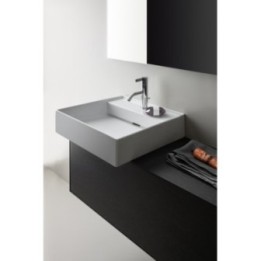 Umywalka ścienna Laufen Kartell 460 x 460 mm z otw. biała H8153310001111